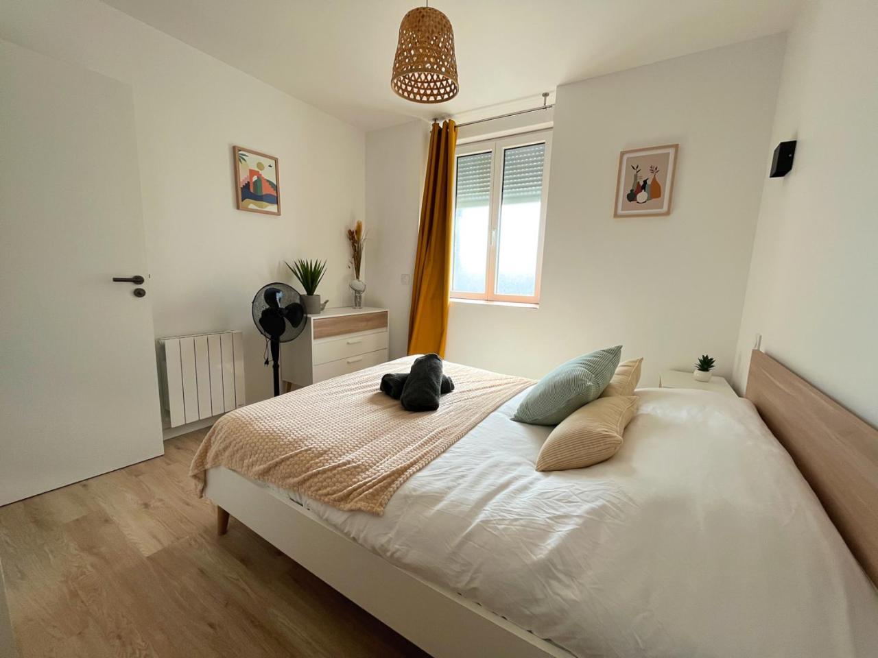 Off Apartment Ergue-Gaberic Bagian luar foto