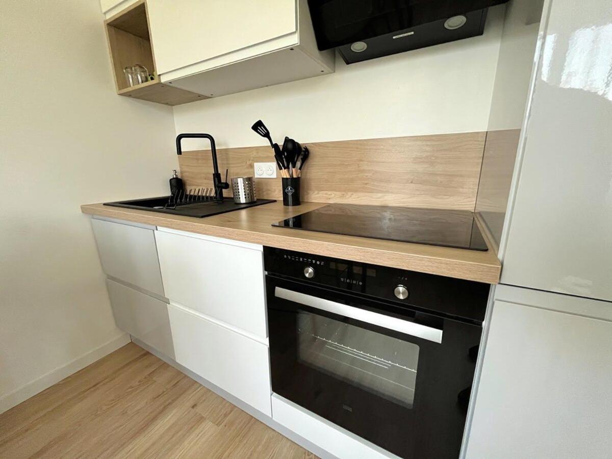 Off Apartment Ergue-Gaberic Bagian luar foto