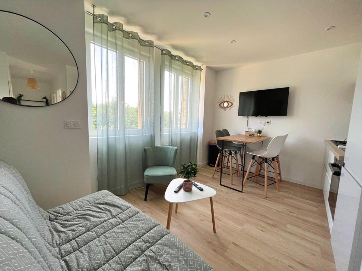 Off Apartment Ergue-Gaberic Bagian luar foto